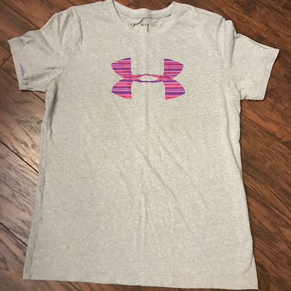 Ladies Under Armour Shirt
